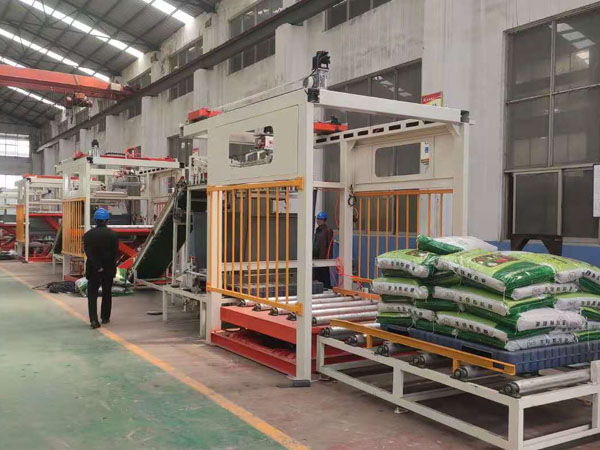 高位碼垛機(jī)